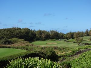 Poipu Bay 17th 2019